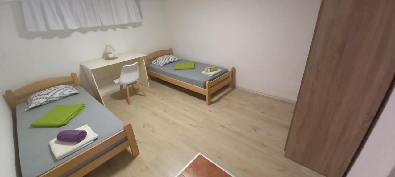 Jani Apartment City Skopje City ​​Center 外观 照片